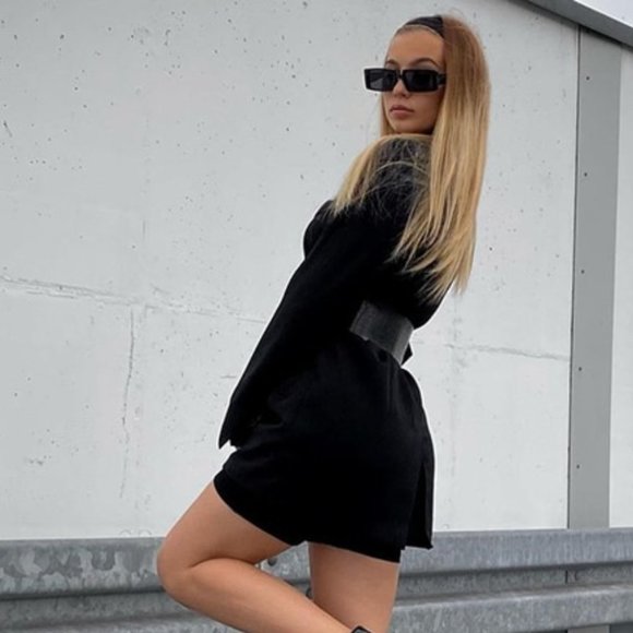 THE CLASSIC Black Blazer Jacket - Picture 3 of 14